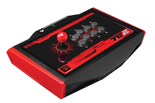 画像ギャラリー No.002のサムネイル画像 / マッドキャッツ，Xbox One対応のアケコン「トーナメント エディション 2」を9月4日に発売。Xbox One用ステアリングコントローラとヘッドセットも