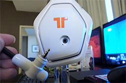画像ギャラリー No.005のサムネイル画像 / ［CES 2016］Mad Catzの国内未発表ヘッドセット2製品をチェック。ゲーム機でも使えるDTS Headphone:X対応モデルと外れにくいインイヤーモデルは要注目だ