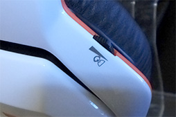 画像ギャラリー No.010のサムネイル画像 / ［CES 2016］Mad Catzの国内未発表ヘッドセット2製品をチェック。ゲーム機でも使えるDTS Headphone:X対応モデルと外れにくいインイヤーモデルは要注目だ
