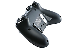 画像ギャラリー No.006のサムネイル画像 / Mad Catz,待望の新アケコン「EGO」やゲームパッド「C.A.T. 7」などを8月下旬に国内発売
