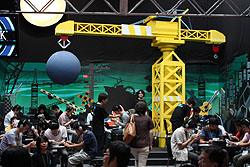 画像ギャラリー No.001のサムネイル画像 / ［TGS 2009］絶体絶命のピンチが次から次へと訪れるDS用アドベンチャー「ゴースト トリック」のステージイベント