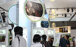 画像ギャラリー No.002のサムネイル画像 / ［TGS 2009］Xbox 360「ニーア ゲシュタルト」プレイレポ。使う武器次第で，まったく違ったプレイ感覚に