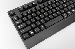 画像ギャラリー No.021のサムネイル画像 / 「ZOWIE CELERITAS」レビュー。茶軸採用のゲーマー向けメカニカルキーボードは軽い打鍵感とレスポンスのよさが光る