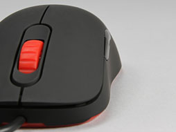画像ギャラリー No.014のサムネイル画像 / ZOWIEの新型ワイヤードマウス「AM」レビュー。SpawN仕様の光学センサー搭載モデルは「クセがなく,人を選ぶ」