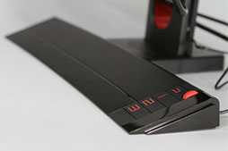 画像ギャラリー No.030のサムネイル画像 / リアル120Hz表示対応のBenQ製ディスプレイ「XL2420T」レビュー。プロゲーマー監修モデルの第2弾は,完成度がさらに高まった