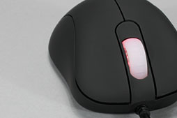 画像ギャラリー No.011のサムネイル画像 / ZOWIEの新型マウス「EC2 eVo」レビュー。“改良版EC2”の完成度は,どこまであの名機に近づいたか
