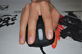 画像ギャラリー No.013のサムネイル画像 / ZOWIEの新型マウス「EC2 eVo」レビュー。“改良版EC2”の完成度は,どこまであの名機に近づいたか
