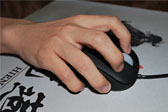 画像ギャラリー No.015のサムネイル画像 / ZOWIEの新型マウス「EC2 eVo」レビュー。“改良版EC2”の完成度は,どこまであの名機に近づいたか