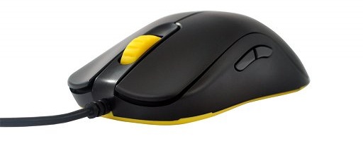 画像ギャラリー No.001のサムネイル画像 / ZOWIE GEAR，新作マウス「FK」を発表。「AM」の形状を変更してつかみやすい製品に。日本市場では今春登場予定