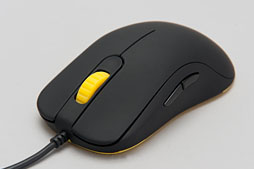 画像ギャラリー No.002のサムネイル画像 / ZOWIEの新作マウス「FK」レビュー。Counter-Strikeのレジェンドが監修した新型は,完成度も価格も高い