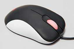 画像ギャラリー No.008のサムネイル画像 / ZOWIE「EC1 eVo CL」「EC2 eVo CL」レビュー。“ZOWIEのIE 3.0クローン”は第3世代で何が変わったか