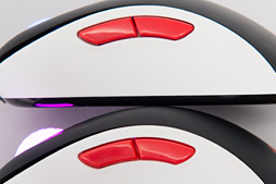 画像ギャラリー No.010のサムネイル画像 / ZOWIE「EC1 eVo CL」「EC2 eVo CL」レビュー。“ZOWIEのIE 3.0クローン”は第3世代で何が変わったか