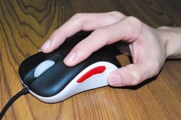 画像ギャラリー No.059のサムネイル画像 / ZOWIE「EC1 eVo CL」「EC2 eVo CL」レビュー。“ZOWIEのIE 3.0クローン”は第3世代で何が変わったか