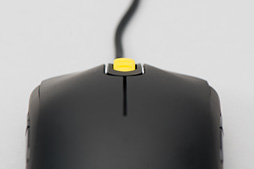 画像ギャラリー No.012のサムネイル画像 / 光学センサー搭載マウス「ZOWIE FK1」レビュー。その完成度は相当に高い