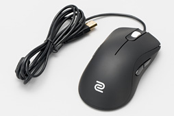画像ギャラリー No.019のサムネイル画像 / ZOWIE GEAR新型マウス「ZA」ファーストインプレッション。つかみ持ち派とかぶせ持ち派は試してみる価値がありそうだ