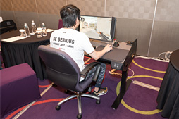 画像ギャラリー No.007のサムネイル画像 / BenQ ZOWIEの新作は「ゲーマー向けの机」。あらゆるプレイスタイルに対応するという完全e-Sports仕様で登場