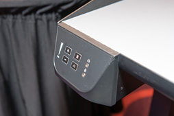画像ギャラリー No.017のサムネイル画像 / BenQ ZOWIEの新作は「ゲーマー向けの机」。あらゆるプレイスタイルに対応するという完全e-Sports仕様で登場