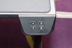 画像ギャラリー No.018のサムネイル画像 / BenQ ZOWIEの新作は「ゲーマー向けの机」。あらゆるプレイスタイルに対応するという完全e-Sports仕様で登場
