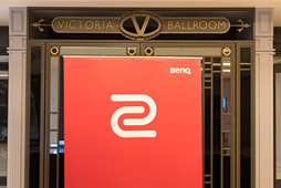 画像ギャラリー No.028のサムネイル画像 / BenQ ZOWIEの新作は「ゲーマー向けの机」。あらゆるプレイスタイルに対応するという完全e-Sports仕様で登場