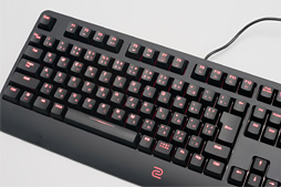 画像ギャラリー No.028のサムネイル画像 / BenQ ZOWIEの新作キーボード「CELERITAS II」レビュー。研ぎ澄まされたリニアなスイッチは文句なしに素晴らしい