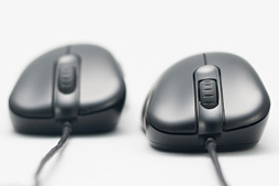 画像ギャラリー No.003のサムネイル画像 / BenQ ZOWIE「EC1-B」「EC2-B」レビュー。PMW3360センサー搭載の「EC-Aとは異なる使い勝手を選択するマウス」は買いか