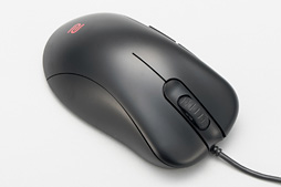 画像ギャラリー No.006のサムネイル画像 / BenQ ZOWIE「EC1-B」「EC2-B」レビュー。PMW3360センサー搭載の「EC-Aとは異なる使い勝手を選択するマウス」は買いか