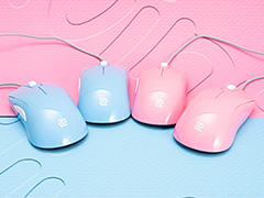ZOWIE「DIVINA S」ファーストインプレッション。「縦方向の操作がしやすいマウス」は本当か？