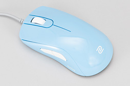 画像ギャラリー No.015のサムネイル画像 / ZOWIE「DIVINA S」ファーストインプレッション。「縦方向の操作がしやすいマウス」は本当か？