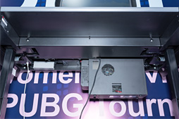 画像ギャラリー No.020のサムネイル画像 / BenQ ZOWIE，「eスポーツ仕様の机」まさかの（？）第2弾を発表。大会やネットカフェ現場の声を受けてブラッシュアップ