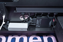 画像ギャラリー No.021のサムネイル画像 / BenQ ZOWIE，「eスポーツ仕様の机」まさかの（？）第2弾を発表。大会やネットカフェ現場の声を受けてブラッシュアップ