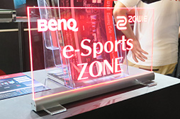 画像ギャラリー No.006のサムネイル画像 / ［TGS 2019］日本におけるeスポーツ拡大の鍵は「ゲーミングカフェ」？ BenQとパートナー企業が普及に向けてタッグを組む