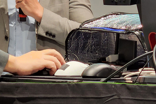 画像ギャラリー No.010のサムネイル画像 / ZOWIEブランド初のワイヤレスマウスは混信に強い? 2023年登場のマウスを日本で初披露