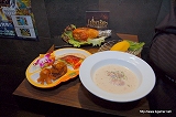 画像ギャラリー No.035のサムネイル画像 / 「スライムは食べられた!?」 1月28日にオープンするリアル“ルイーダの酒場”では,ドラクエにちなんだオリジナルメニューを豊富に提供
