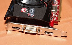 画像ギャラリー No.004のサムネイル画像 / ［COMPUTEX］Hydra 200搭載にLANコントローラ搭載，さらには12画面出力対応!? PowerColorが強烈な新製品を公開