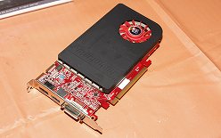画像ギャラリー No.016のサムネイル画像 / ［COMPUTEX］Hydra 200搭載にLANコントローラ搭載，さらには12画面出力対応!? PowerColorが強烈な新製品を公開