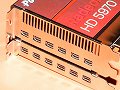 ［COMPUTEX］Hydra 200搭載にLANコントローラ搭載，さらには12画面出力対応!? PowerColorが強烈な新製品を公開