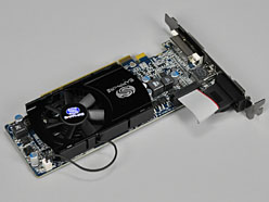 画像ギャラリー No.003のサムネイル画像 / 「ATI Radeon HD 5550」レビュー。HD 5570の下位モデルは，1万円以下のGPU市場に新たな価値をもたらすか