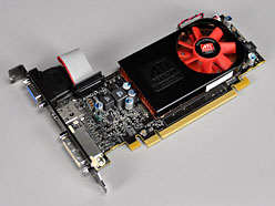 画像ギャラリー No.007のサムネイル画像 / 「ATI Radeon HD 5550」レビュー。HD 5570の下位モデルは，1万円以下のGPU市場に新たな価値をもたらすか