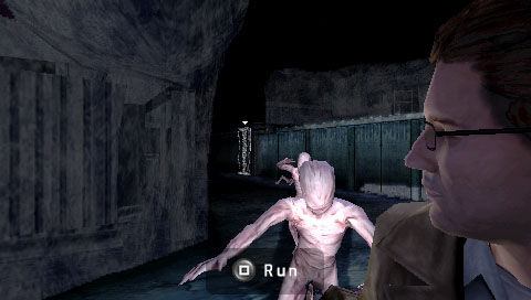 画像ギャラリー No.008のサムネイル画像 / ［TGS 2009］熱心なSILENT HILLファンも納得。伝統の“恐怖感”を受け継いだ「SHATTERED MEMORIES」プレイレポート