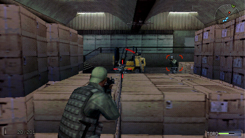 画像ギャラリー No.001のサムネイル画像 / SOCOMシリーズ最新作「SOCOM：U.S. Navy SEALs Portable」が日本上陸！　戦場をPSPへと移し，新たな任務を遂行せよ
