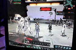 画像ギャラリー No.012のサムネイル画像 / ［TGS 2009］台湾発のSF MMORPG「Bounty Hounds Online」が海外パビリオンブースに出展されていた