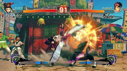 画像ギャラリー No.006のサムネイル画像 / 日本各地で開かれる「スーパーストリートファイターIV」の店頭体験会に急げ。そこで“油まみれの親父”と“キツめなテコンドー美女”の技を体験するんだ