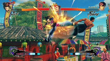 画像ギャラリー No.012のサムネイル画像 / 日本各地で開かれる「スーパーストリートファイターIV」の店頭体験会に急げ。そこで“油まみれの親父”と“キツめなテコンドー美女”の技を体験するんだ