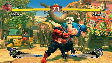 画像ギャラリー No.031のサムネイル画像 / 日本各地で開かれる「スーパーストリートファイターIV」の店頭体験会に急げ。そこで“油まみれの親父”と“キツめなテコンドー美女”の技を体験するんだ