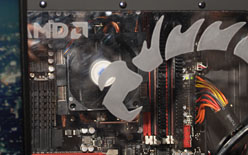 画像ギャラリー No.010のサムネイル画像 / ［E3 2011］AMD，「Zambezi」の製品名を「AMD FX-Series」と公表。最大8コアで，全ラインナップが倍率ロックフリー
