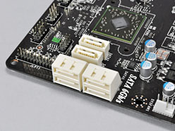 画像ギャラリー No.023のサムネイル画像 / デスクトップPC向けLlano「A8-3850」レビュー,GPUコア編:コストパフォーマンスは抜群だ