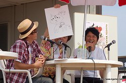 画像ギャラリー No.011のサムネイル画像 / 「ぽかぽかアイルー村」にはゲッターズ飯田さん監修の本格占いも入る!?　「CAPCOM SEASIDE HOUSE presents モンハンラジオ2nd in 腰越」観覧レポート