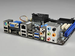 画像ギャラリー No.012のサムネイル画像 / Fusion APU「E-350」ファーストインプレッション。位置づけからすると3D性能は確かに高い