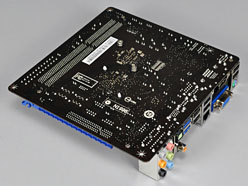 画像ギャラリー No.013のサムネイル画像 / Fusion APU「E-350」ファーストインプレッション。位置づけからすると3D性能は確かに高い