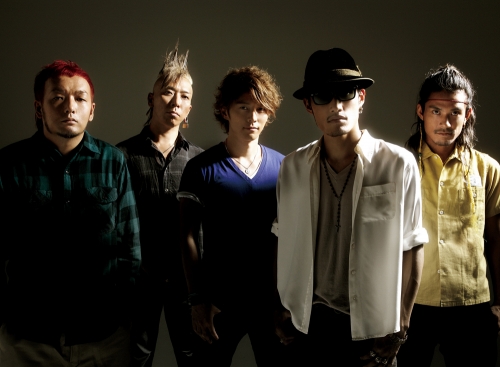 画像ギャラリー No.001のサムネイル画像 / 「真・三國無双 MULTI RAID 2」テレビCMの楽曲に“FLOW”を起用